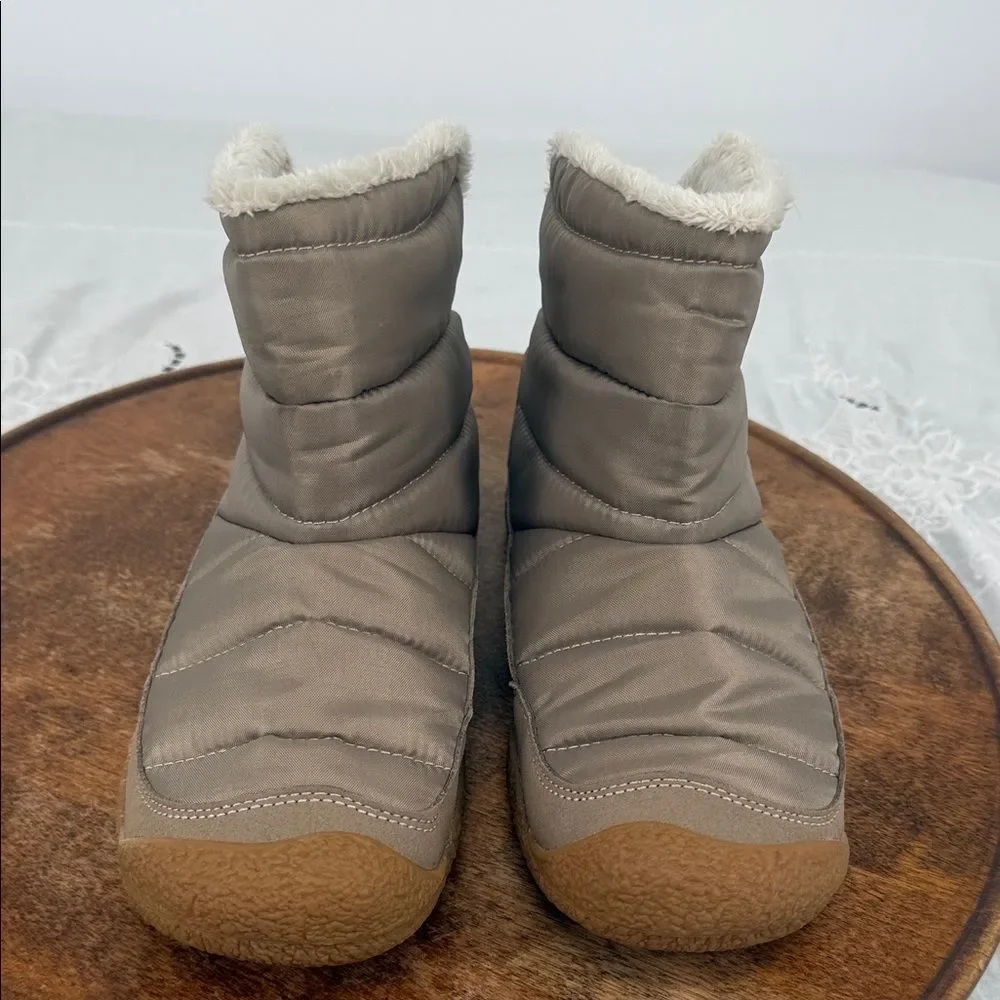 KEEN Boots Wm 6 Howser Fold Down Taupe Winter Ankle Cream Faux-Fur